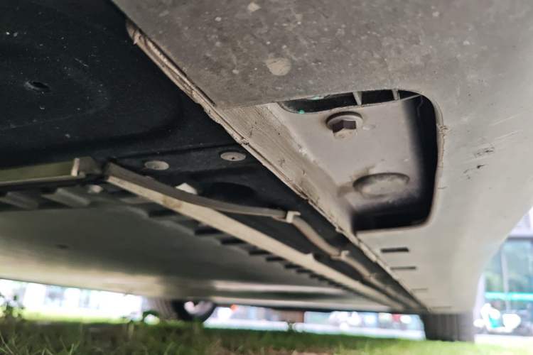 Used IM L6 2025 Max+ Chassis Rear Left