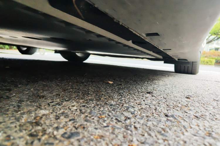 Used IM L6 2025 Max+ Chassis Rear Left