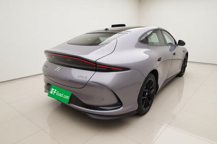Used IM L6 2025 Max Exterior 5