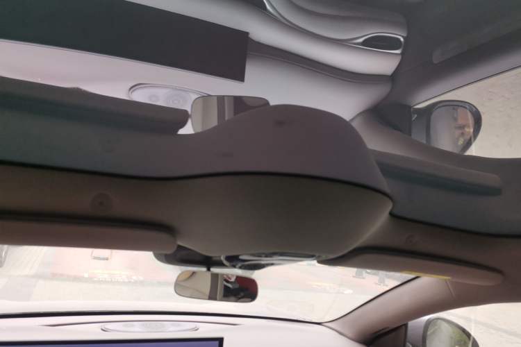 Used IM L6 2025 Max Headliner