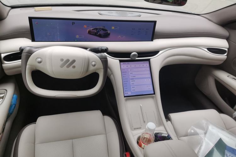 Used IM L6 2025 Max Interior 2