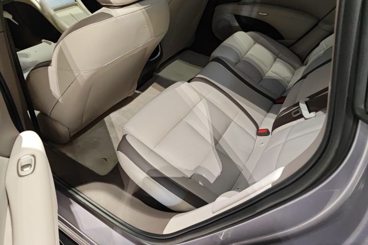 Used IM L6 2025 Ultra Model Interior 4
