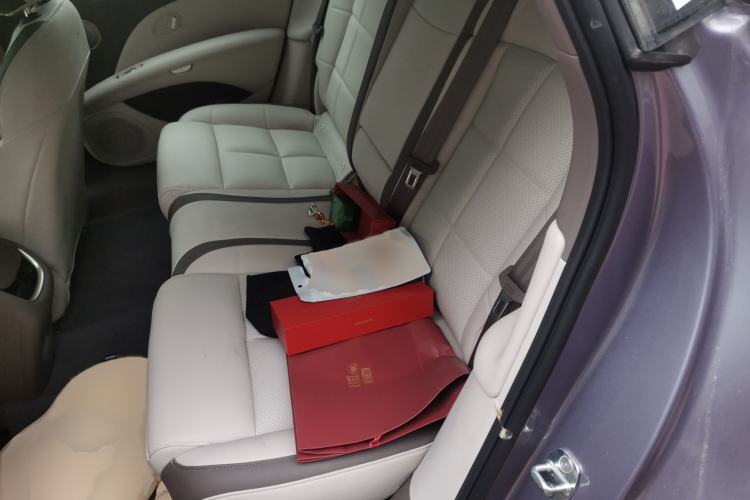 Used IM L6 2025 Max Interior 4