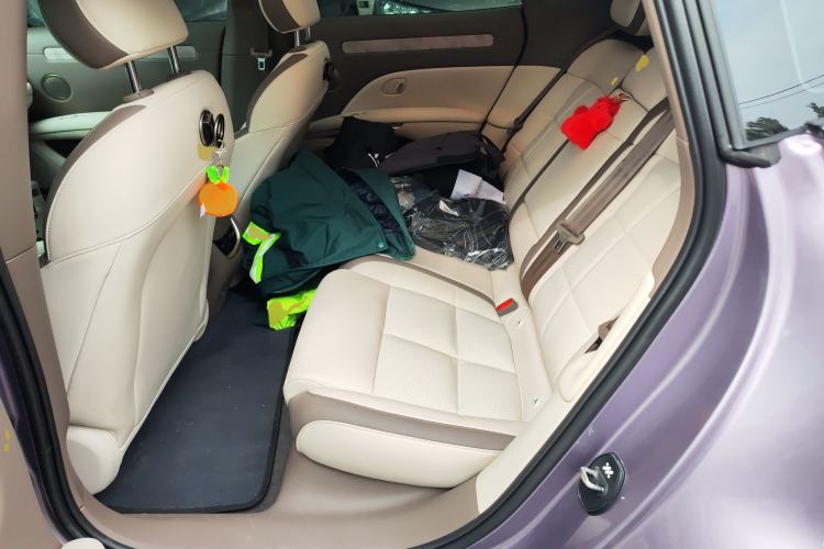 Used IM L6 2025 Max+ Left Rear Seat