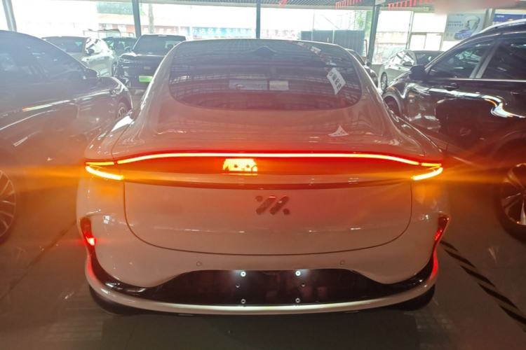 Used IM L6 2025 Max Rear