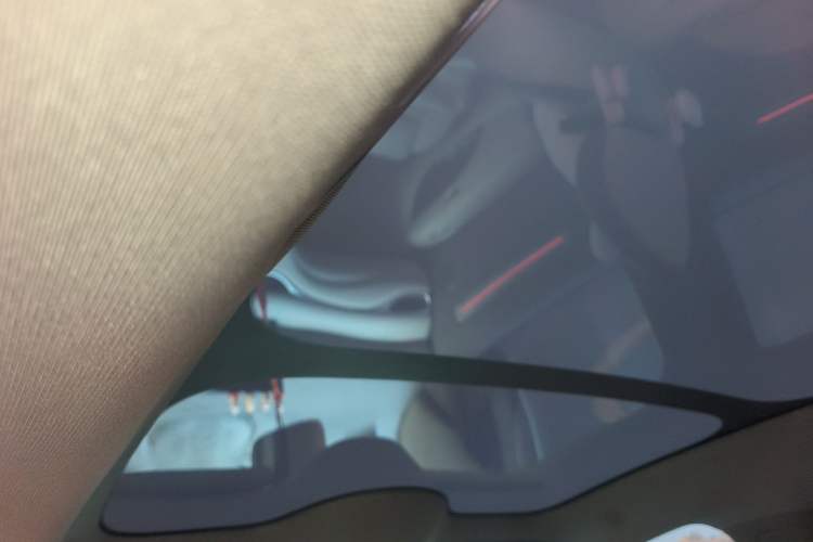 Used IM L6 2025 Max Headliner