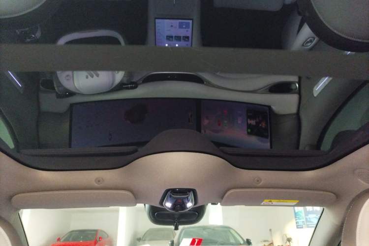 Used IM L6 2025 Max+ Headliner