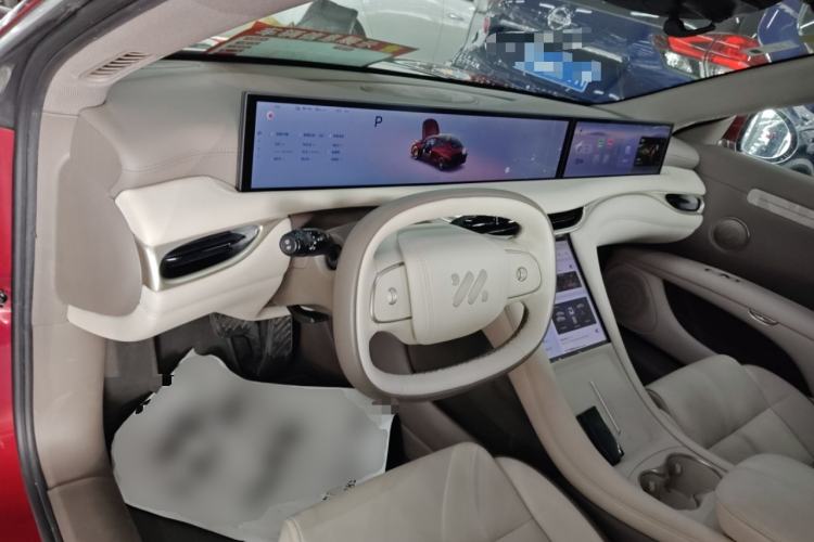 Used IM L6 2025 Max+ Interior 2