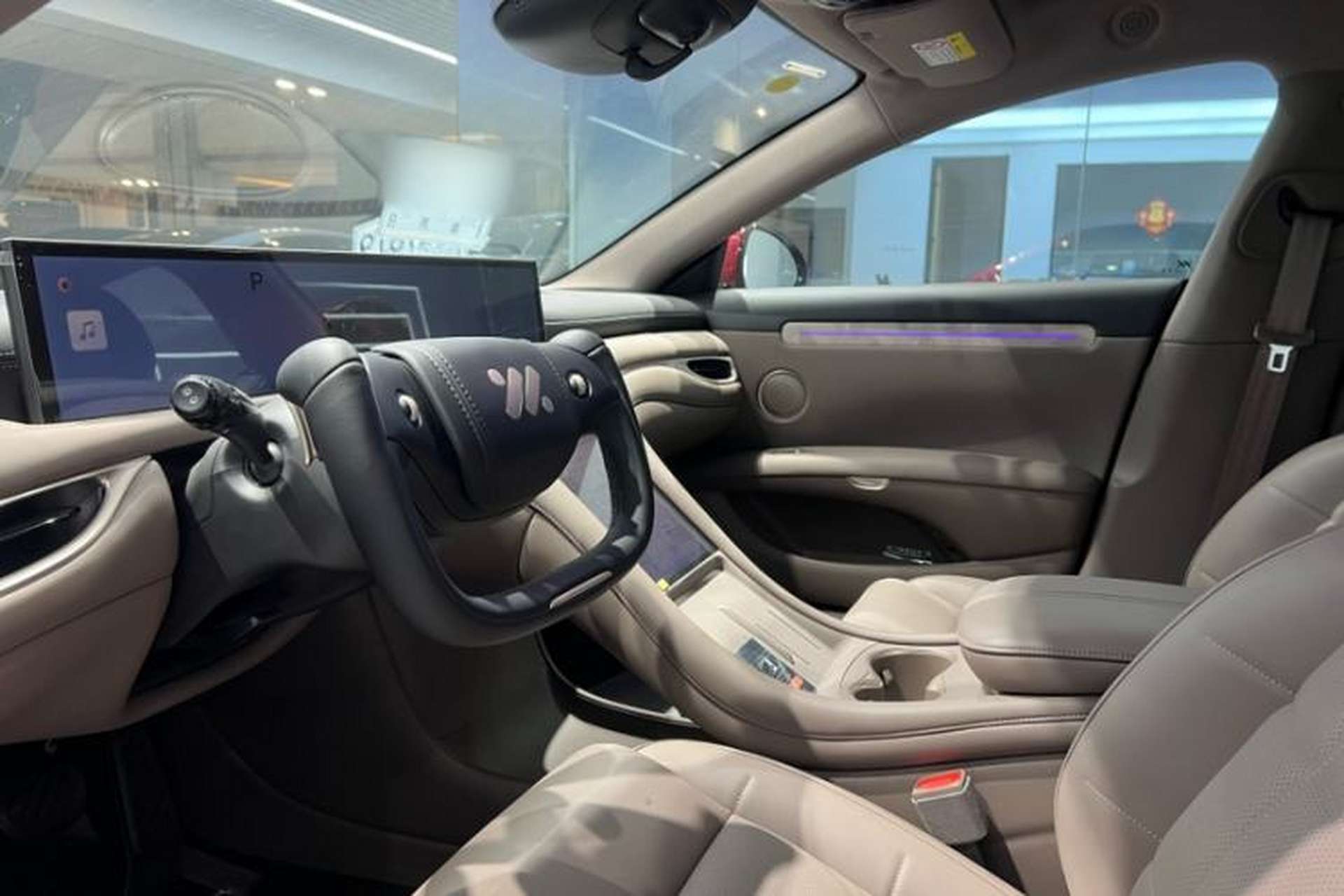 Used IM L6 2025 Max Interior 2