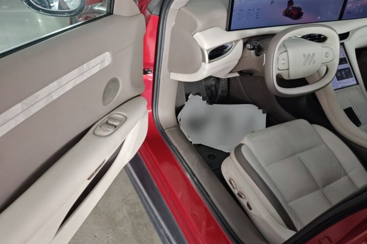 Used IM L6 2025 Max+ Interior 3
