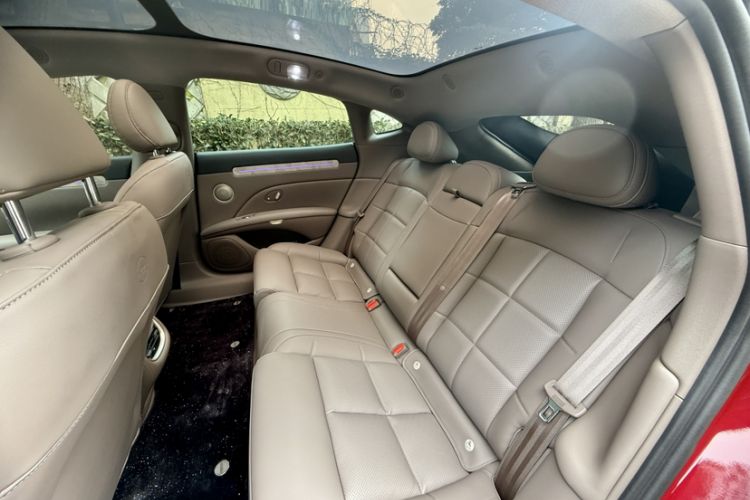 Used IM L6 2025 Max Interior 8