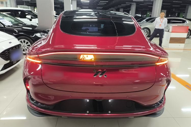 Used IM L6 2025 Pro Max model Rear