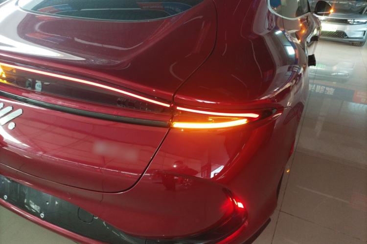 Used IM L6 2025 Max+ Right Rear Taillight