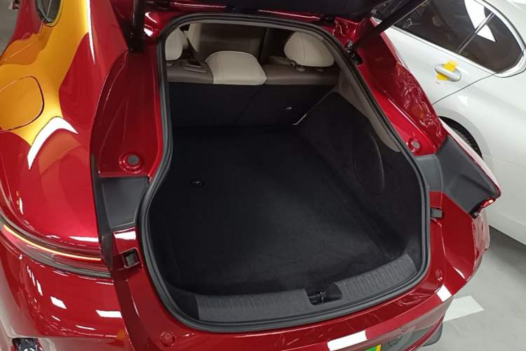 Used IM L6 2025 Max+ Trunk