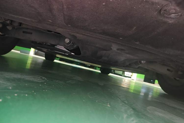 Used IM L6 2025 Max Chassis Rear