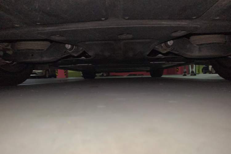 Used IM L6 2025 Max+ Chassis Rear
