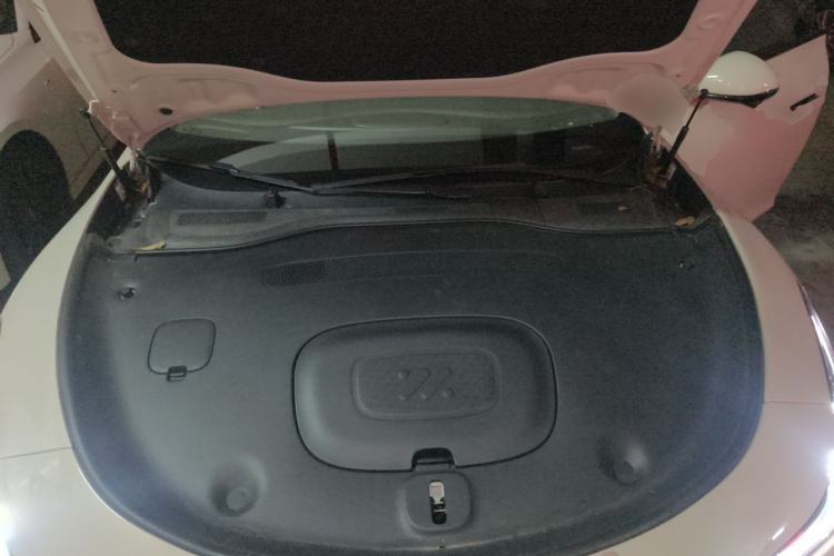 Used IM L6 2025 Max+ Engine Bay