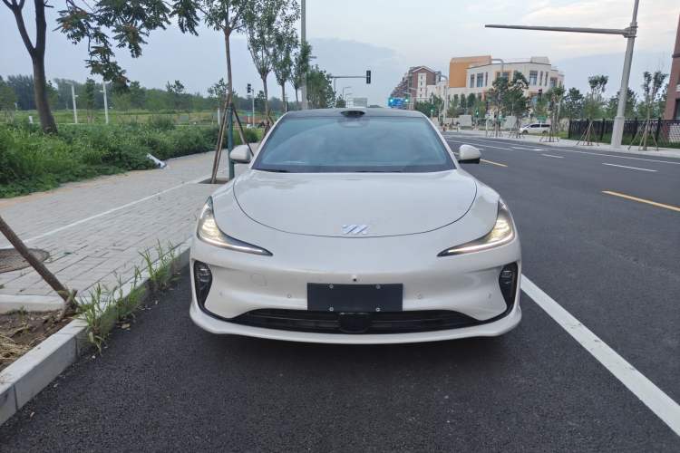 Used IM L6 2025 Max Exterior 1