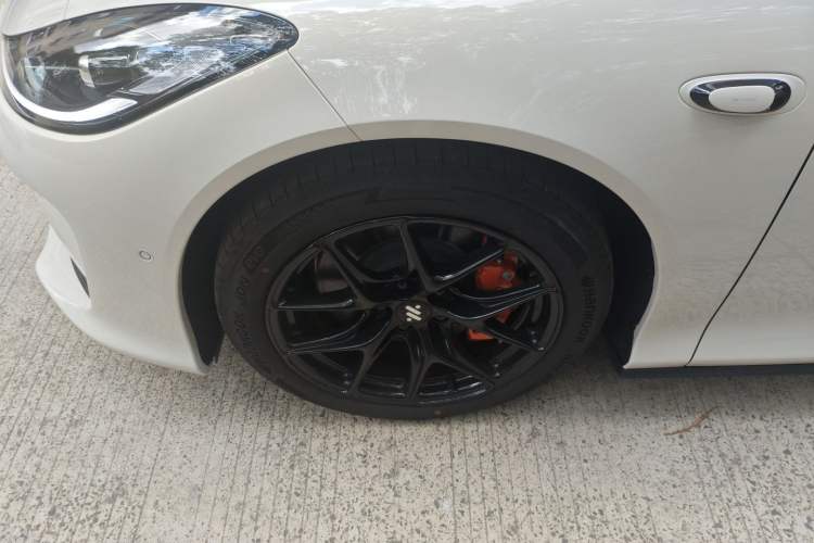 Used IM L6 2025 Max Exterior 7