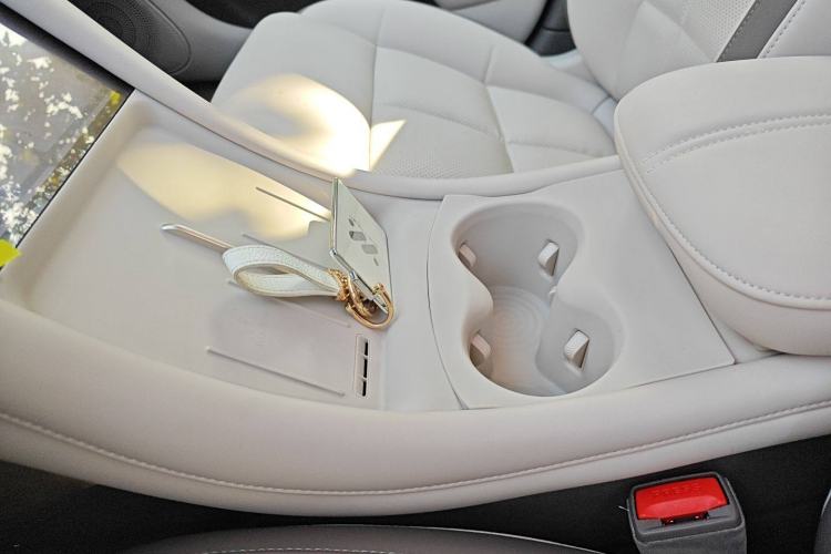 Used IM L6 2025 Max Interior 1