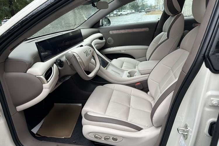 Used IM L6 2025 Max Left Front Seat