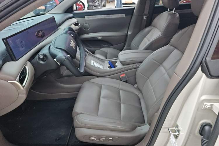 Used IM L6 2025 Pro Max model Left Front Seat