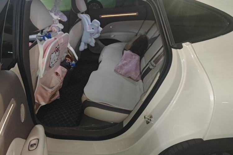 Used IM L6 2025 Max Left Rear Seat