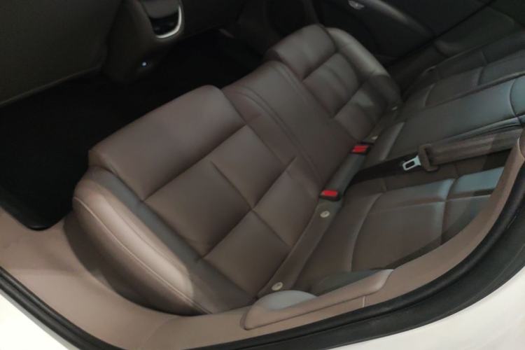 Used IM L6 2025 Ultra Model Left Rear Seat