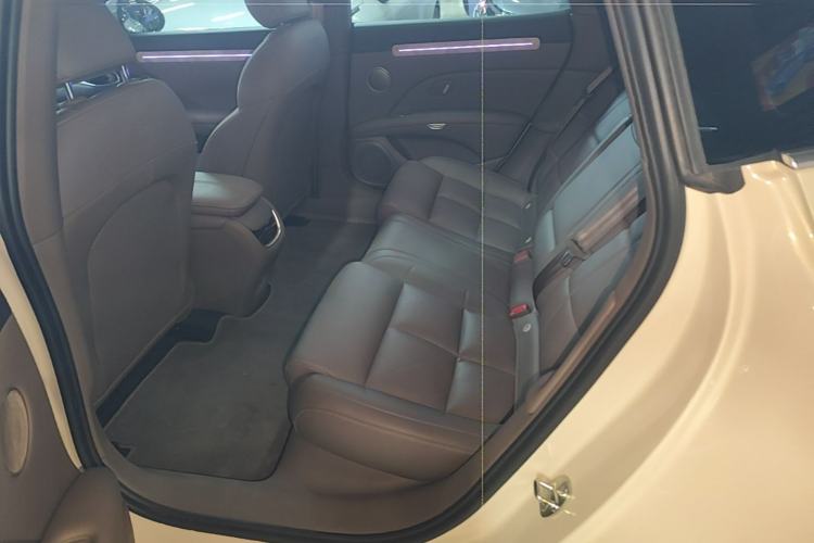 Used IM L6 2025 Ultra Model Left Rear Seat