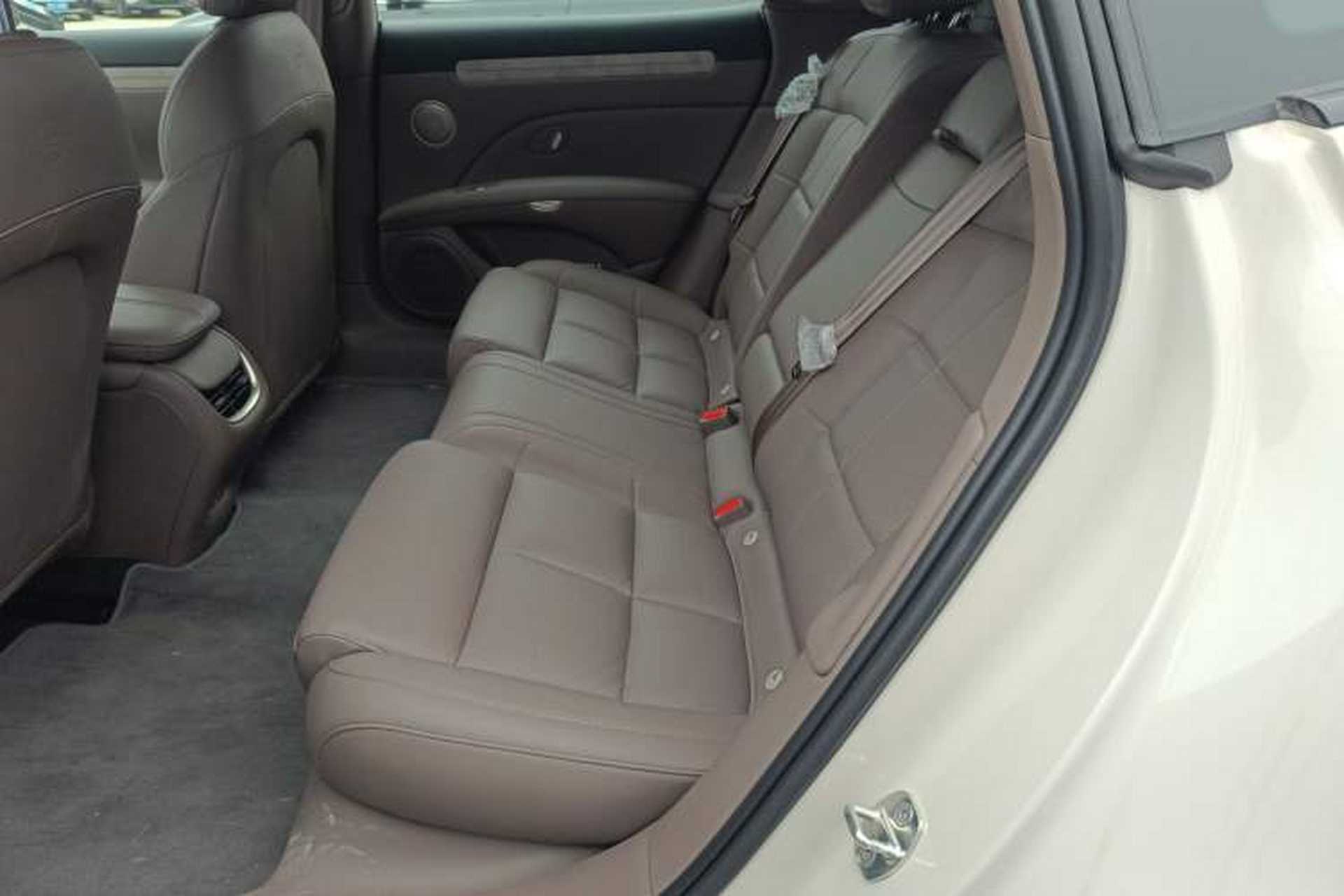 Used IM L6 2025 Ultra Model Left Rear Seat