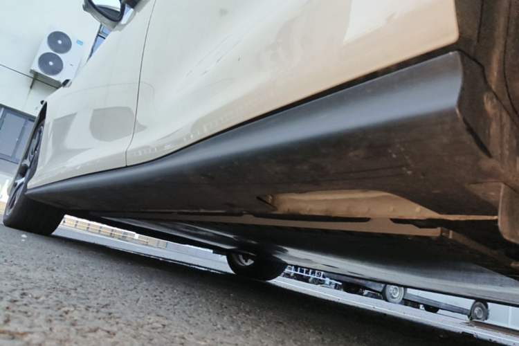 Used IM L6 2025 Ultra Model Left Side Sill