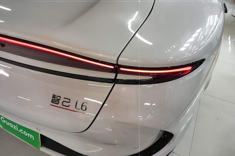 Used IM L6 2025 Ultra Model Right Rear Taillight