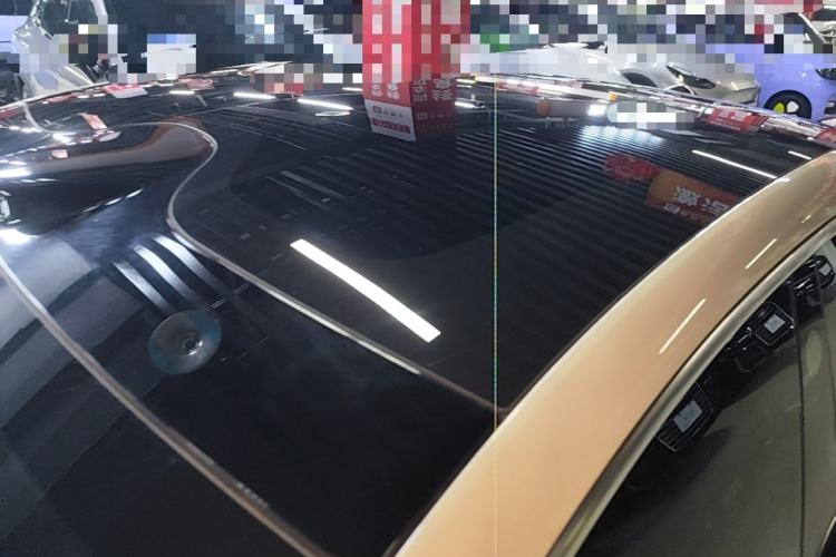 Used IM L6 2025 Ultra Model Roof