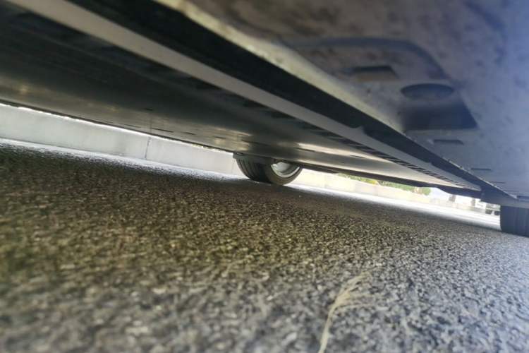 Used IM L6 2025 Ultra Model Chassis Front Left