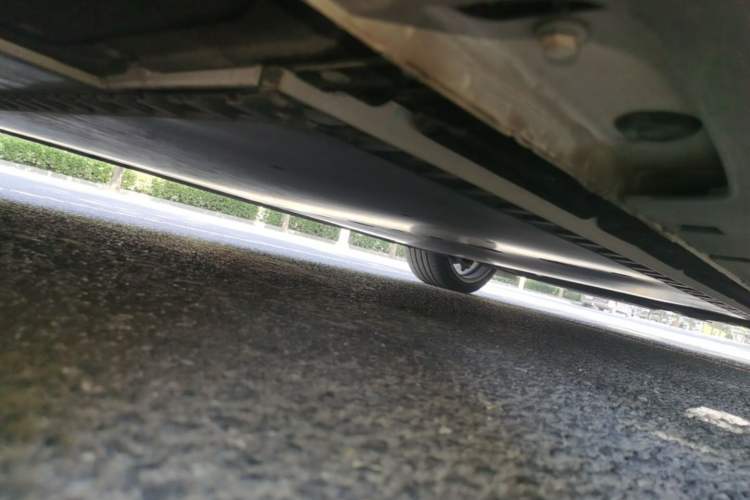 Used IM L6 2025 Ultra Model Chassis Rear Right