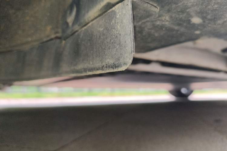 Used IM L6 2025 Max Chassis Rear Right