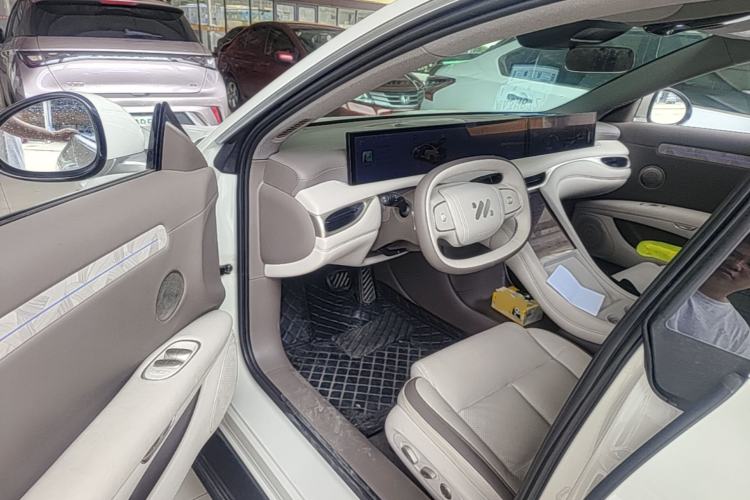 Used IM L6 2025 Max+ Driver Seat
