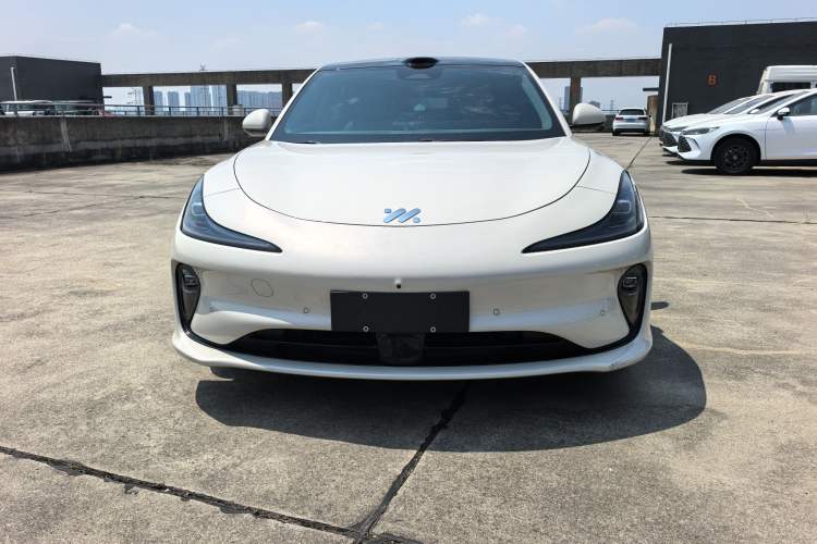 Used IM L6 2025 Max Exterior 1