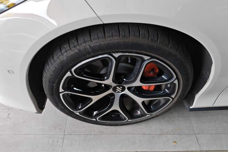 Used IM L6 2025 Ultra Model Exterior 4