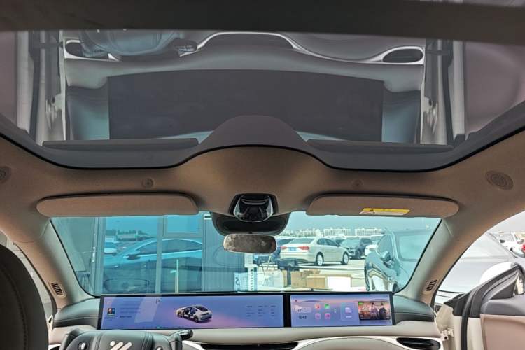 Used IM L6 2025 Ultra Model Headliner