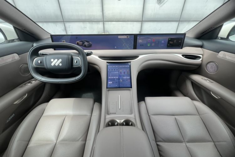 Used IM L6 2025 Max+ Interior 3
