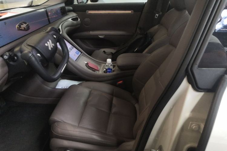 Used IM L6 2025 Ultra Model Left Front Seat
