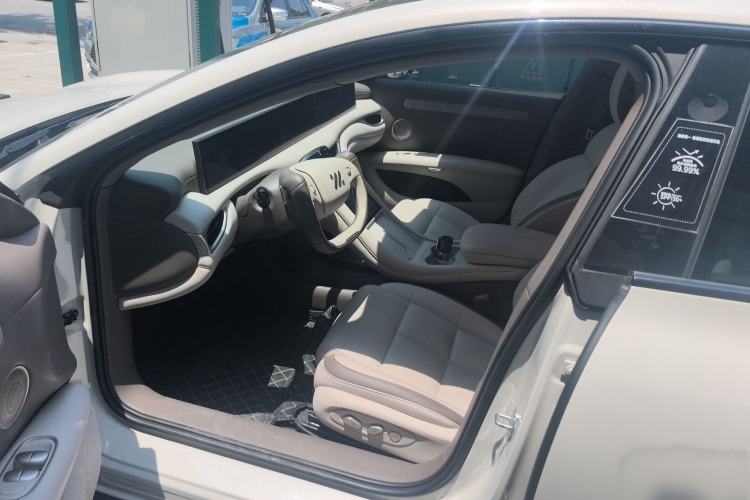 Used IM L6 2025 Ultra Model Left Front Seat