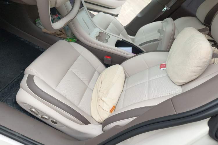 Used IM L6 2025 Max Left Front Seat