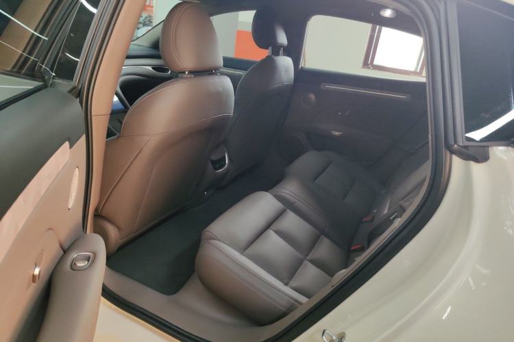 Used IM L6 2025 Max Left Rear Seat