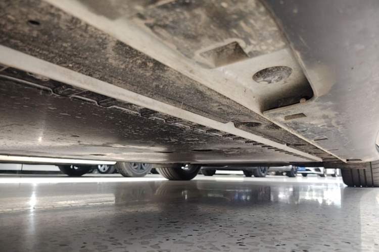 Used IM L6 2025 Max+ Left Side Sill