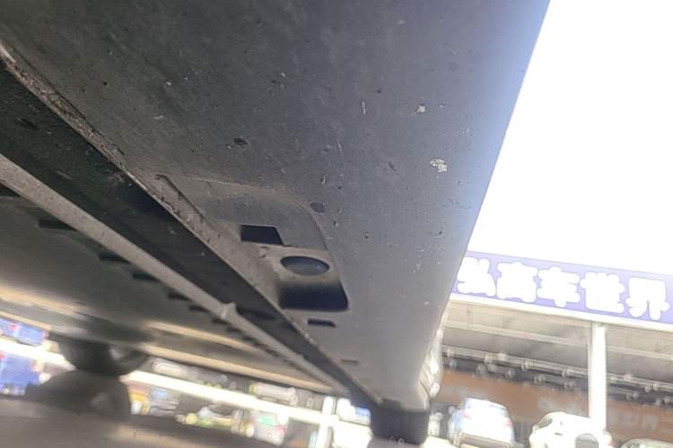 Used IM L6 2025 Max+ Left Side Sill