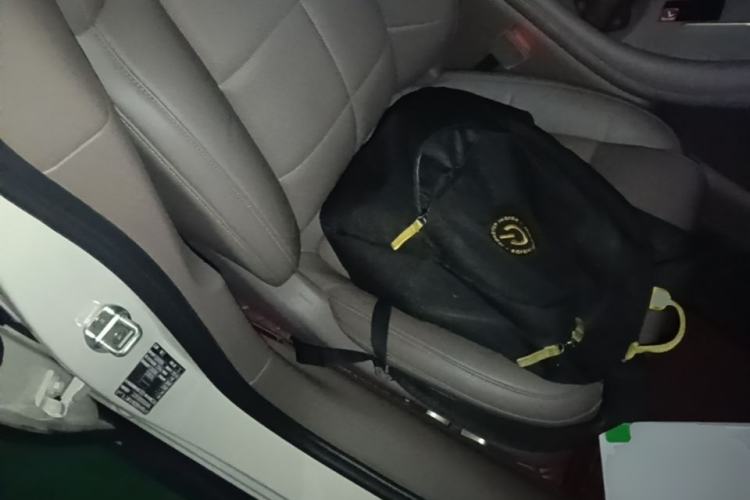 Used IM L6 2025 Ultra Model Right Front Seat