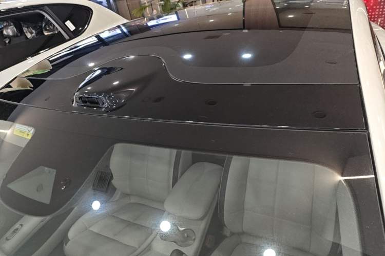 Used IM L6 2025 Max Roof