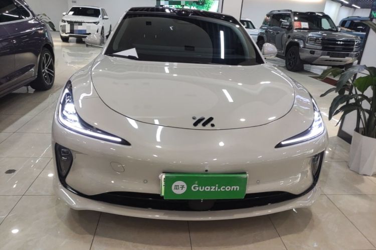 Used IM L6 2025 Ultra Model Front